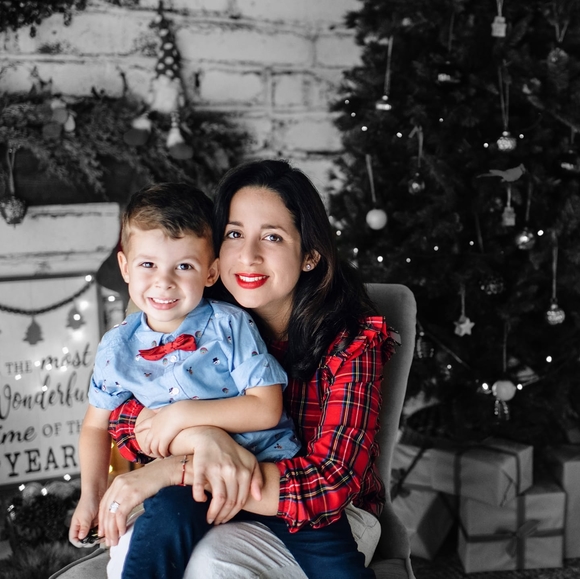 Meet your Posher, Michelle - Picture 1 of 1